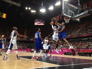 Dan-Chung-basketball-Team-USA-action