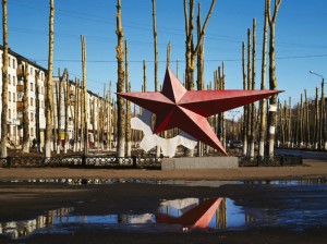 Gruzdeva, Red star monument