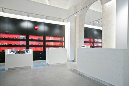 leica store