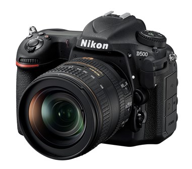 nikon-d500_16_80e_front34l